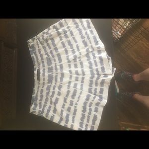 Blue and white print Harlow and Graham shorts